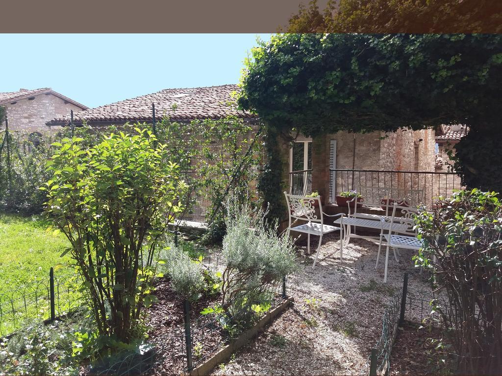 Apartamento Vescovado 7 Gubbio Exterior foto
