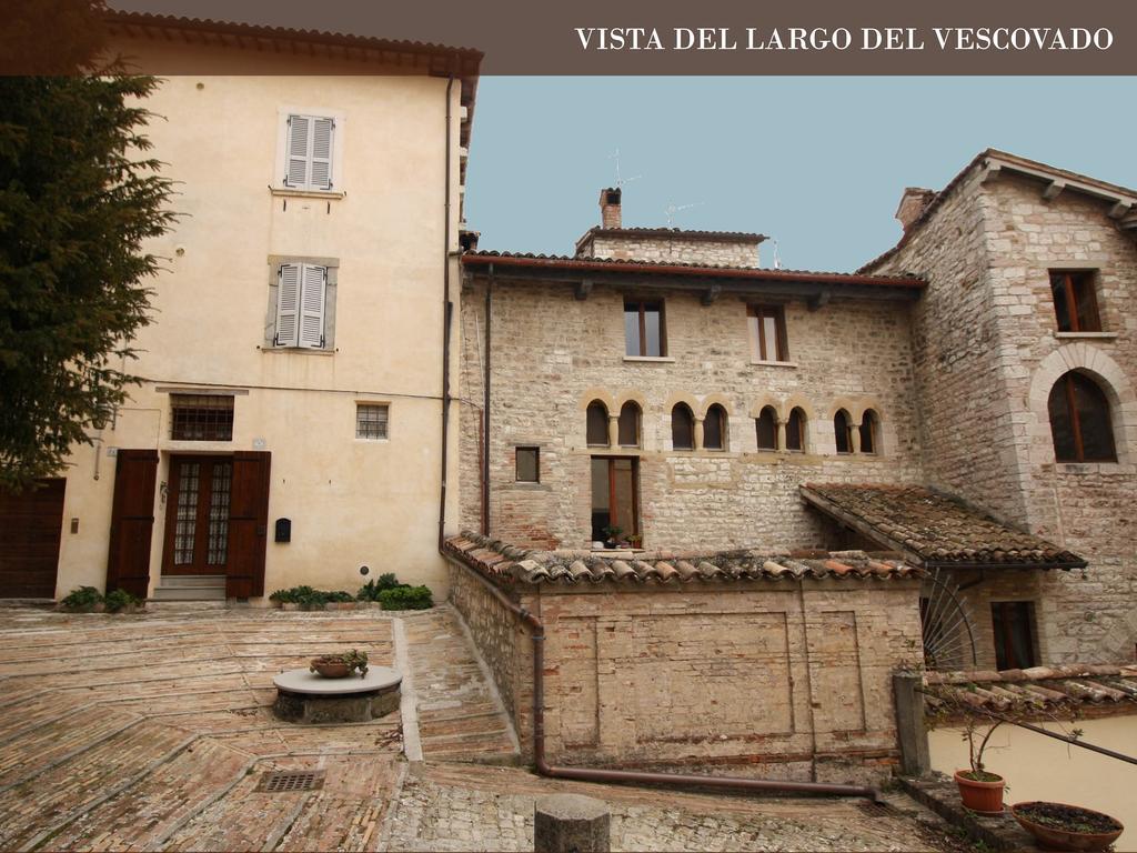 Apartamento Vescovado 7 Gubbio Exterior foto